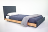 Deutscher Concord Floor Line Bed